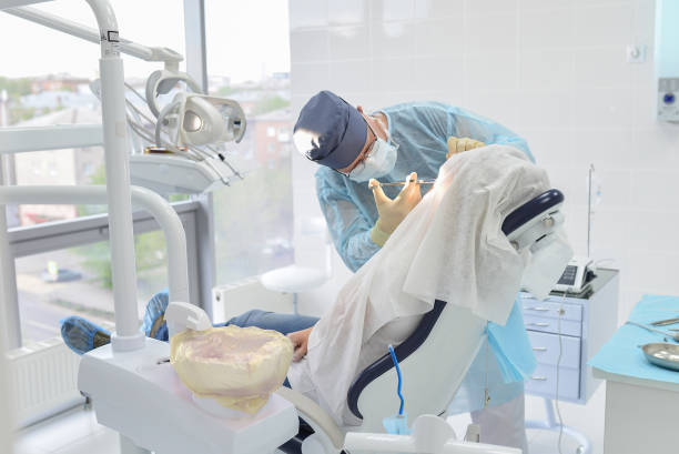 Best Weekend Emergency Dentist in Macom, IL